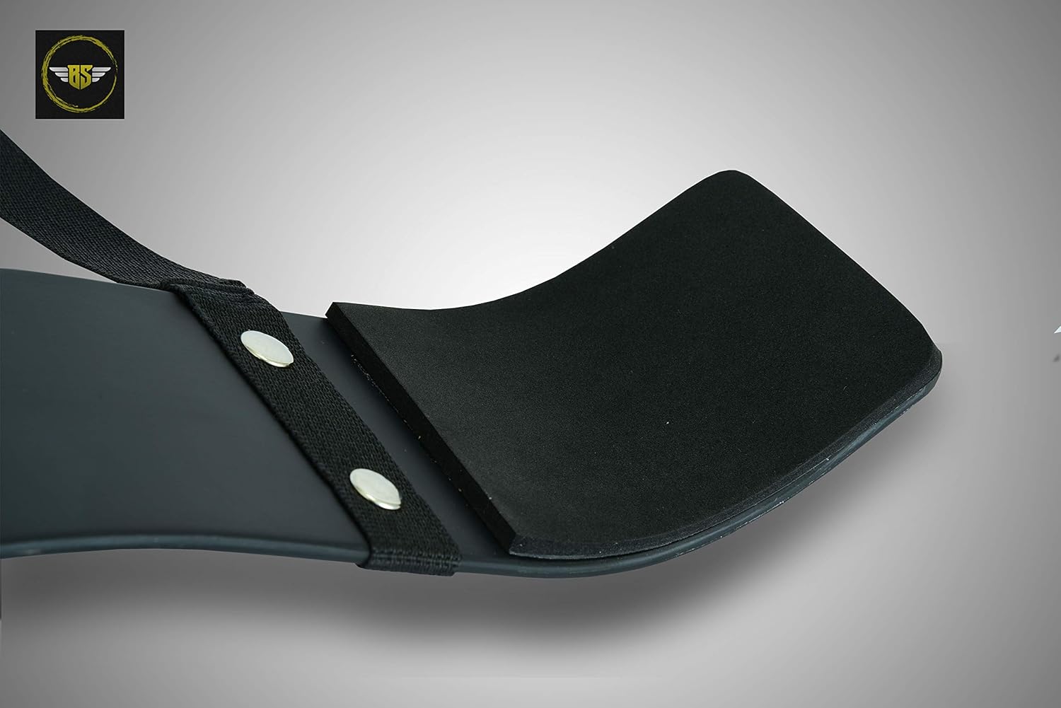 Arm Blaster for Biceps & Triceps Dumbbells & Barbells Curls Muscle Builder Bicep Isolator for Big Arms Bodybuilding & Weight Lifting Support for Strength & Muscle Gains by Be Smart - Image 5