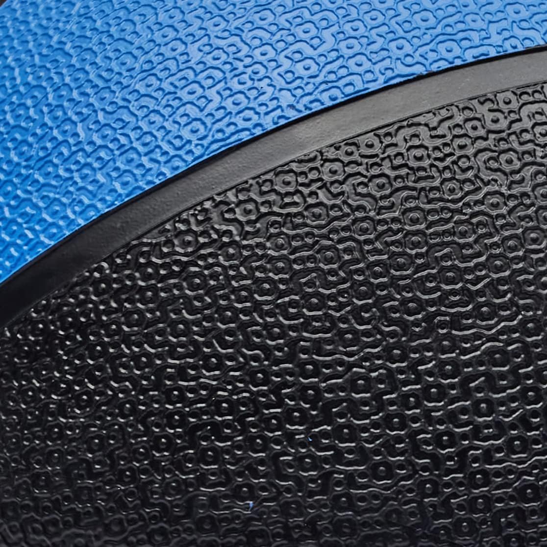 Amazon Basics Weighted Medicine Ball - Image 6