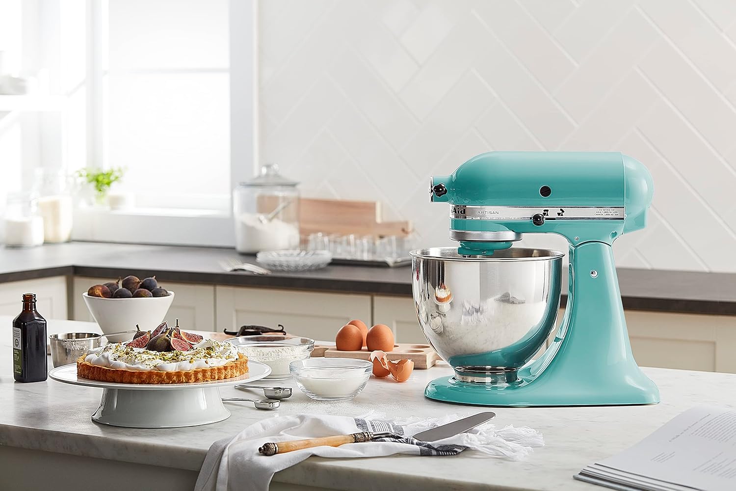 KitchenAid Artisan Series 5 Quart Tilt Head Stand Mixer with Pouring Shield KSM150PS, Removable bowl, Aqua Sky - Image 6